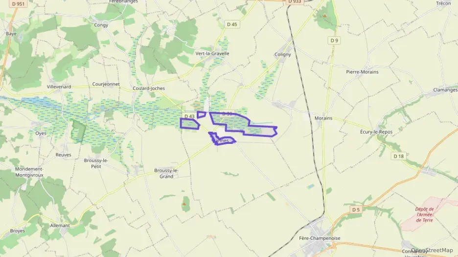 Maison 112 m² six pièces à vendre à Bannes