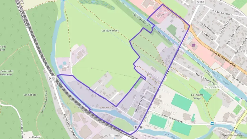 Maison 182 m² sept pièces à vendre à Tonnerre Maison 182 m² sept pièces à vendre à Tonnerre