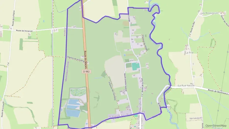 Maison 104 m² trois pièces à vendre à Montceaux-l`Étoile Maison 104 m² trois pièces à vendre à Montceaux-l`Étoile