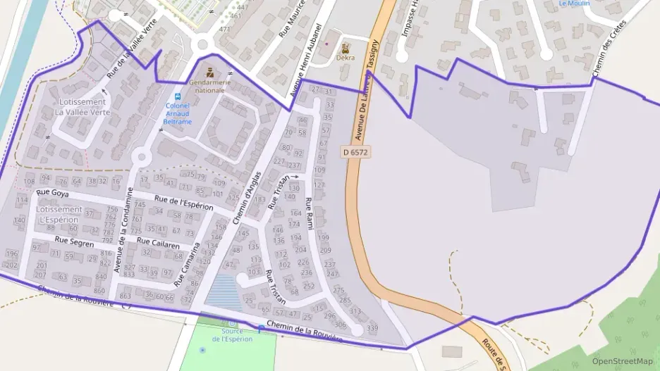 Maison 78 m² trois pièces à vendre à Vauvert Maison 78 m² trois pièces à vendre à Vauvert