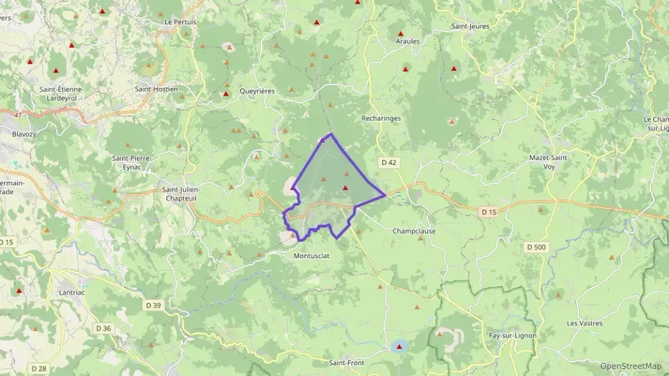 Maison 94 m² quatre pièces à vendre à Champclause