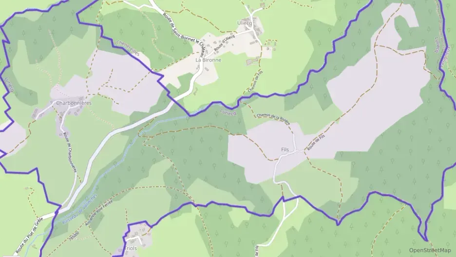 Maison 130 m² cinq pièces à vendre à Luriecq Maison 130 m² cinq pièces à vendre à Luriecq