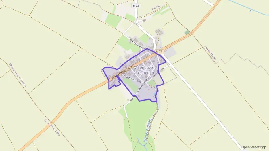 Maison 104 m² six pièces à vendre à Villeneuve-au-Chemin