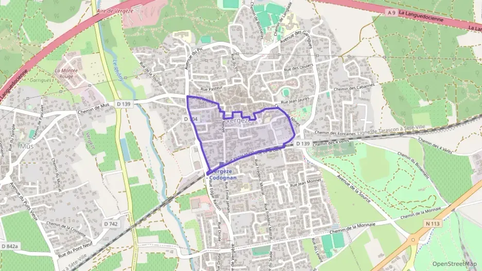 Maison 76 m² quatre pièces à vendre à Vergèze Maison 76 m² quatre pièces à vendre à Vergèze