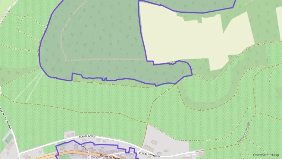 Maison 105 m² cinq pièces à vendre à Fleys Maison 105 m² cinq pièces à vendre à Fleys