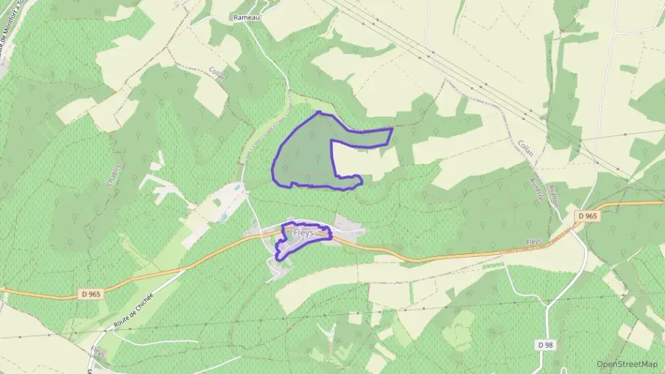 Maison 105 m² cinq pièces à vendre à Fleys Maison 105 m² cinq pièces à vendre à Fleys