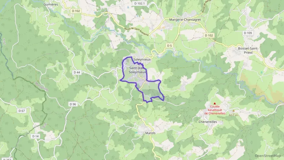 Maison 122 m² six pièces à vendre à Saint-Jean-Soleymieux