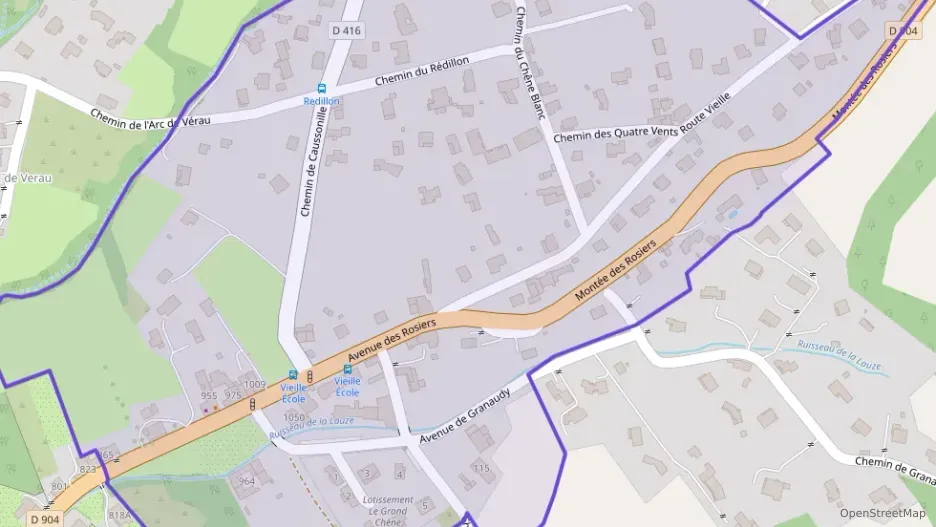 Maison 54 m² trois pièces à vendre à Saint-Julien-les-Rosiers Maison 54 m² trois pièces à vendre à Saint-Julien-les-Rosiers