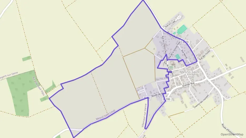 Maison 97 m² cinq pièces à vendre à Mesnil-Saint-Loup Maison 97 m² cinq pièces à vendre à Mesnil-Saint-Loup