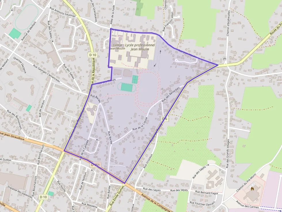 Maison 103 m² quatre pièces à vendre à Saint-Amand-Montrond