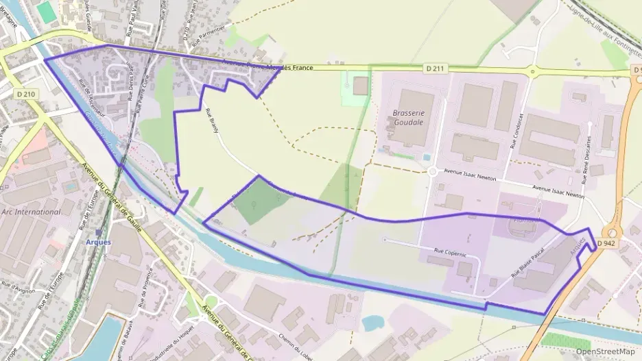 Maison 135 m² cinq pièces à vendre à Arques Maison 135 m² cinq pièces à vendre à Arques