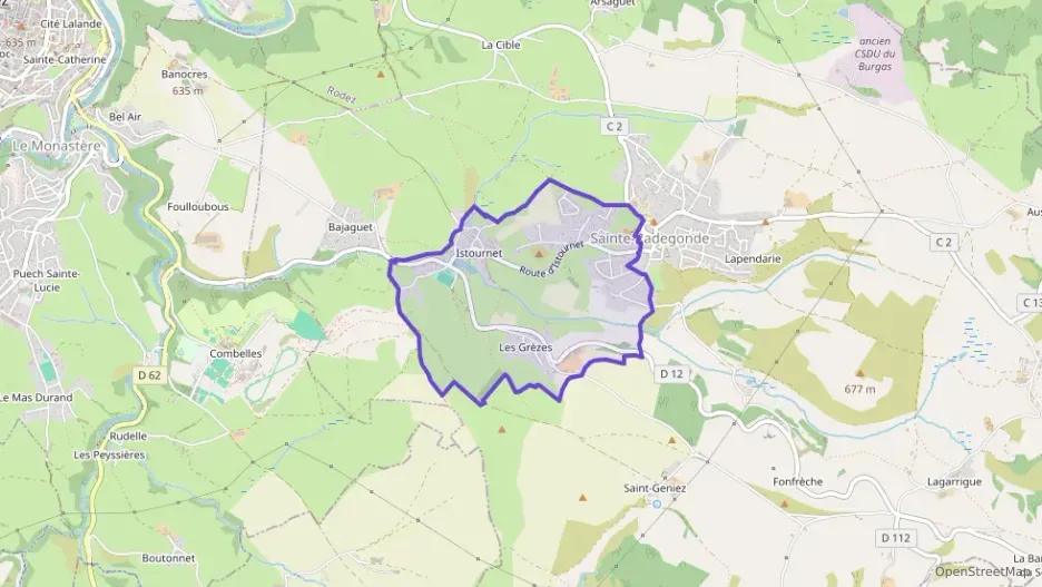 Maison 130 m² cinq pièces à vendre à Sainte-Radegonde