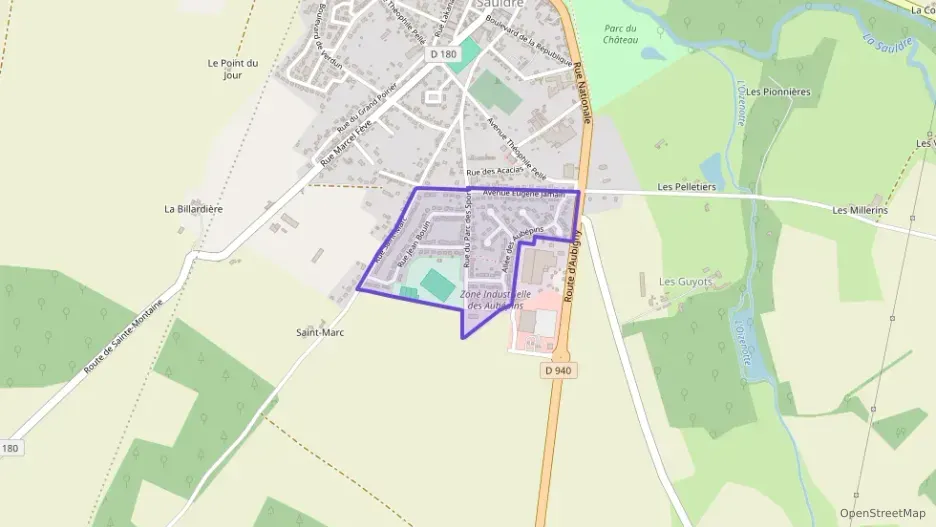 Maison 85 m² six pièces à vendre à Argent-sur-Sauldre Maison 85 m² six pièces à vendre à Argent-sur-Sauldre