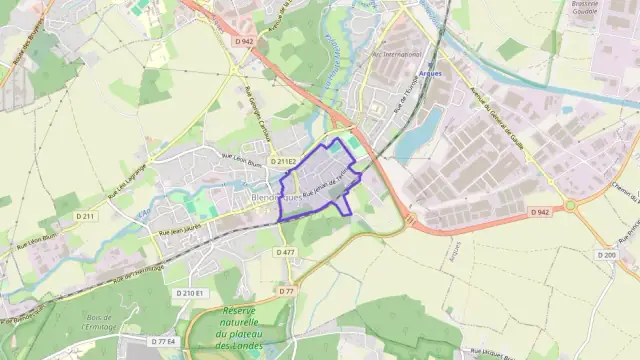 Maison 83 m² quatre pièces à vendre à Blendecques