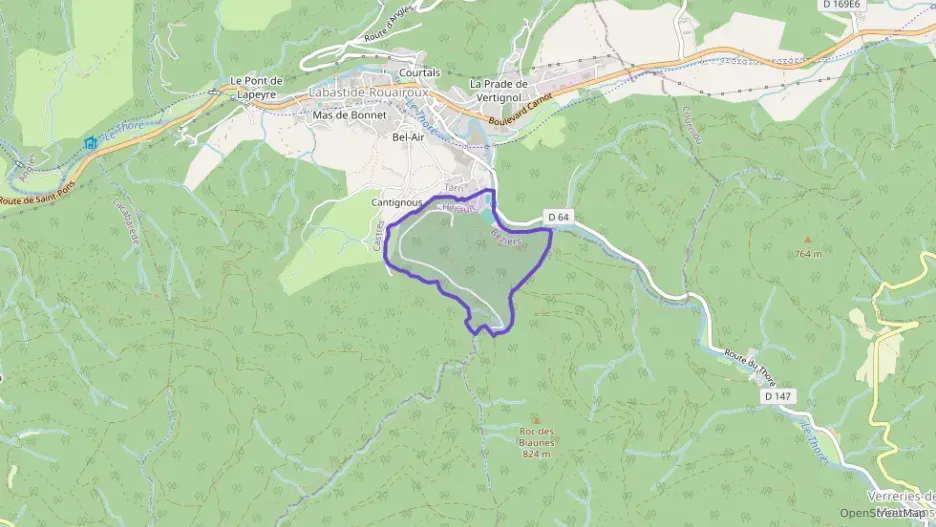 Maison 73 m² quatre pièces à vendre à Verreries-de-Moussans Maison 73 m² quatre pièces à vendre à Verreries-de-Moussans