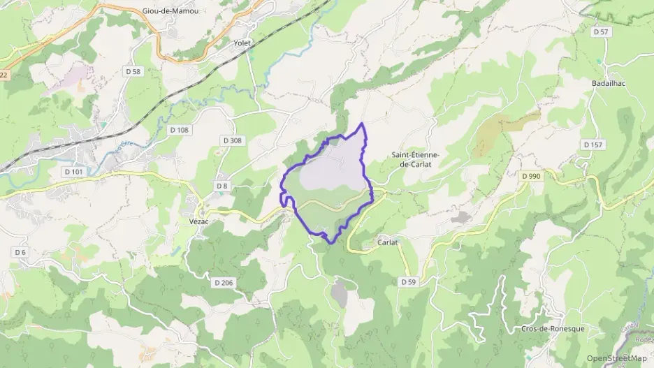 Maison 110 m² quatre pièces à vendre à Carlat Maison 110 m² quatre pièces à vendre à Carlat