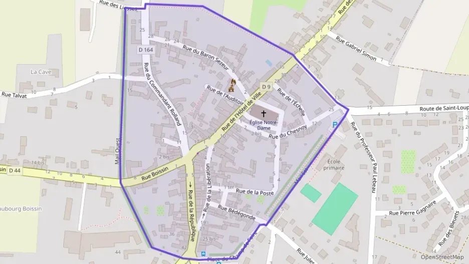 Maison 160 m² cinq pièces à vendre à Boiscommun