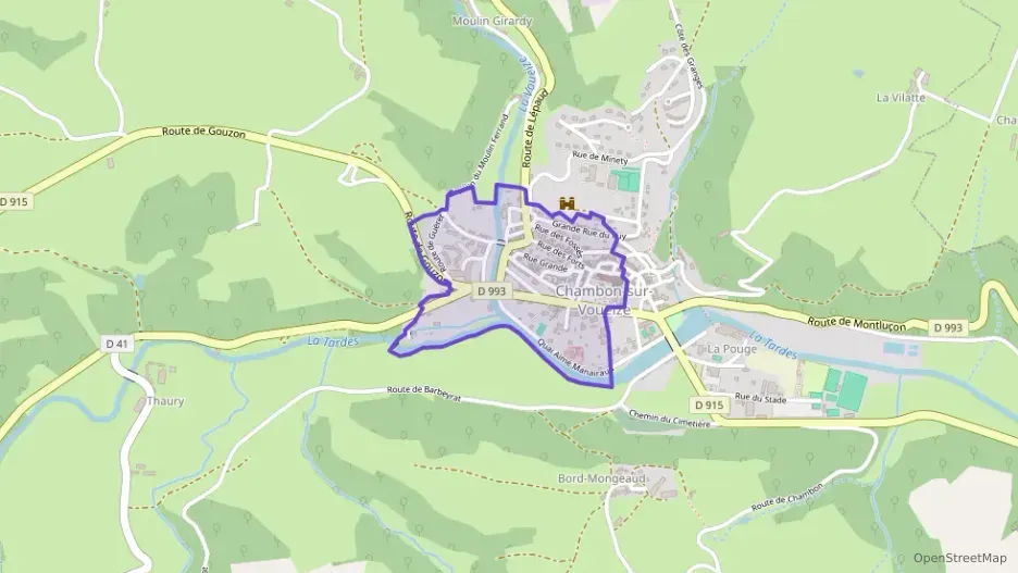 Maison 74 m² quatre pièces à vendre à Chambon-sur-Voueize Maison 74 m² quatre pièces à vendre à Chambon-sur-Voueize