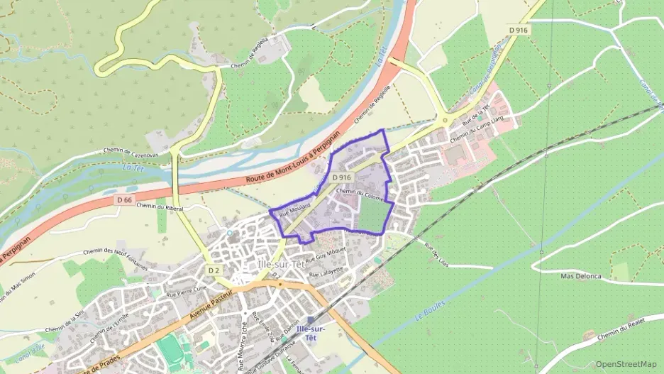 Maison 105 m² quatre pièces à vendre à Ille-sur-Têt Maison 105 m² quatre pièces à vendre à Ille-sur-Têt