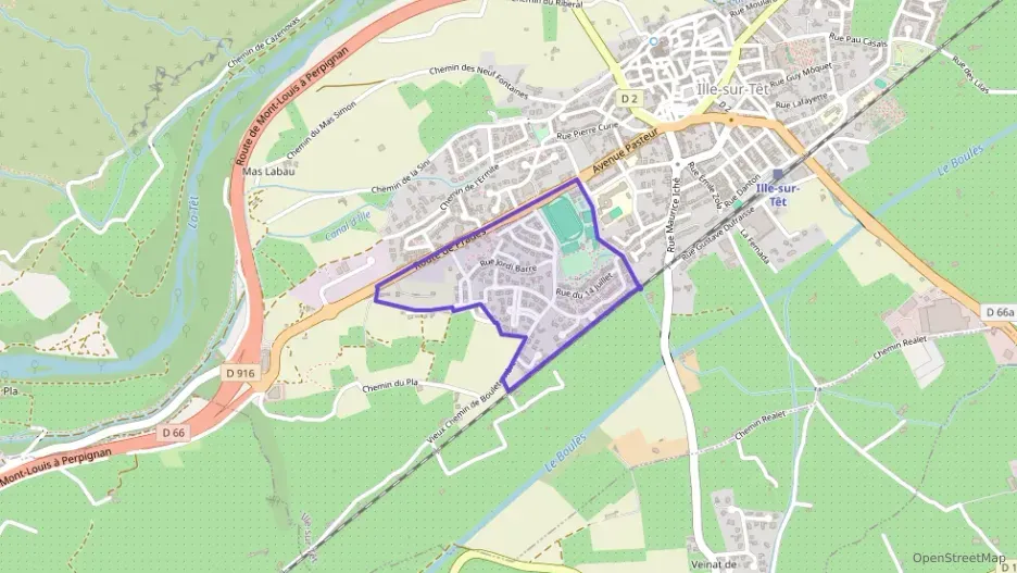 Maison 106 m² quatre pièces à vendre à Ille-sur-Têt Maison 106 m² quatre pièces à vendre à Ille-sur-Têt