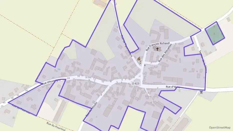 Maison 140 m² six pièces à vendre à Ramoulu