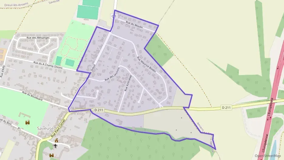 Maison 187 m² sept pièces à vendre à Saveuse Maison 187 m² sept pièces à vendre à Saveuse