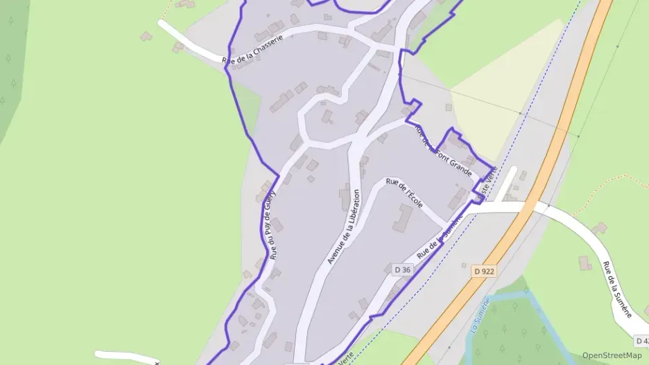 Maison 140 m² cinq pièces à vendre à Ydes