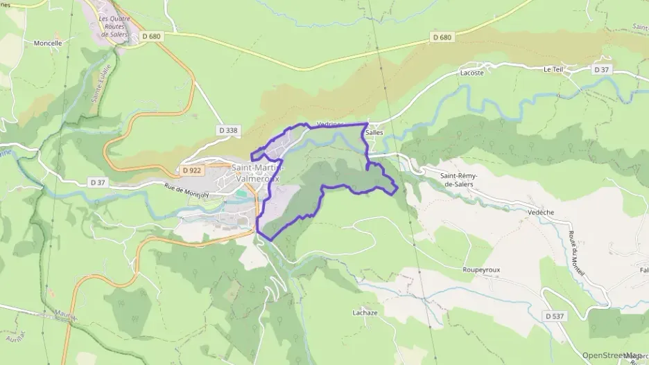 Maison 171 m² sept pièces à vendre à Saint-Martin-Valmeroux