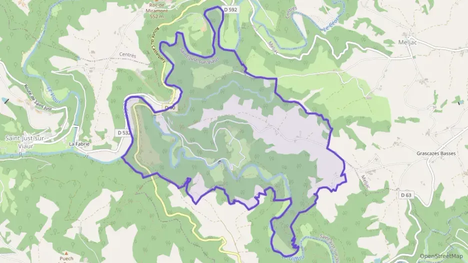 Maison 70 m² trois pièces à vendre à Saint-Just-sur-Viaur Maison 70 m² trois pièces à vendre à Saint-Just-sur-Viaur