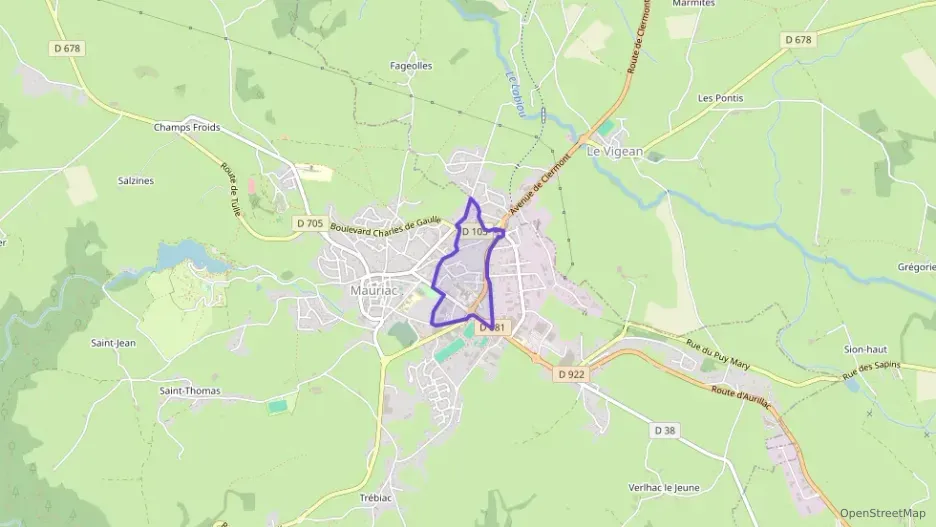 Maison 95 m² trois pièces à vendre à Mauriac