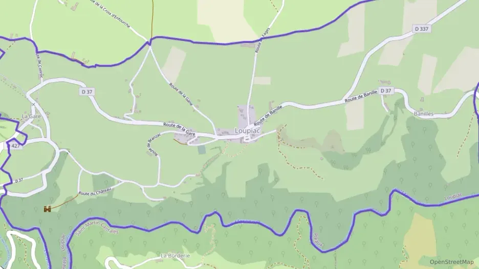 Maison 57 m² trois pièces à vendre à Pleaux Maison 57 m² trois pièces à vendre à Pleaux