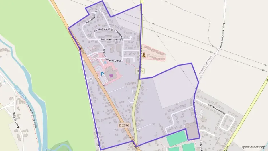 Maison 94 m² cinq pièces à vendre à Mehun-sur-Yèvre Maison 94 m² cinq pièces à vendre à Mehun-sur-Yèvre