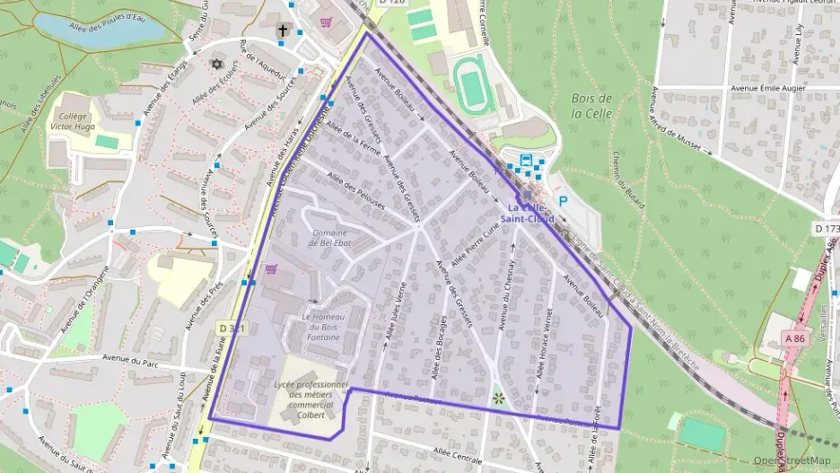 Maison 209 m² six pièces à vendre à La Celle-Saint-Cloud Maison 209 m² six pièces à vendre à La Celle-Saint-Cloud