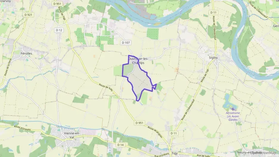 Maison 157 m² six pièces à vendre à Ouvrouer-les-Champs Maison 157 m² six pièces à vendre à Ouvrouer-les-Champs