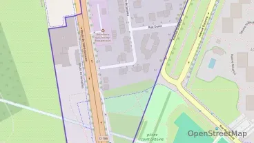 Maison 110 m² cinq pièces à vendre à Le Chesnay-Rocquencourt Maison 110 m² cinq pièces à vendre à Le Chesnay-Rocquencourt