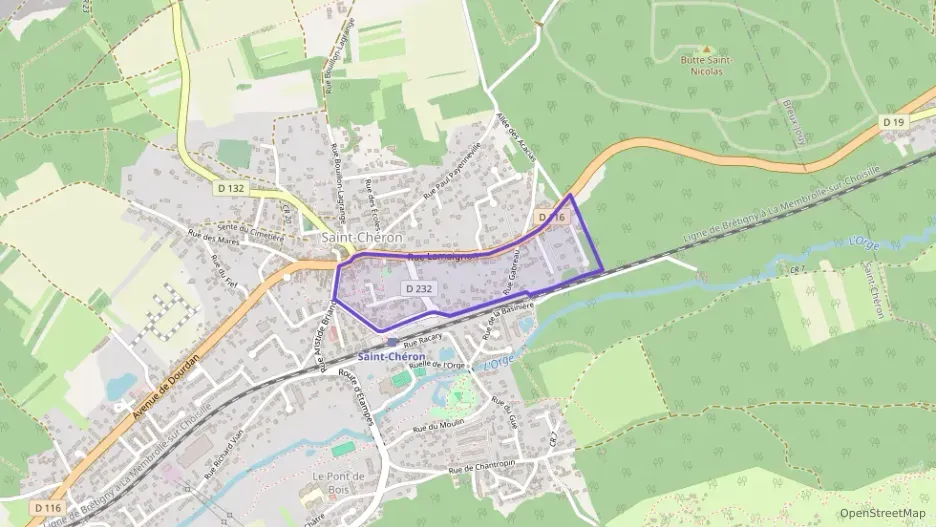 Maison 95 m² quatre pièces à vendre à Saint-Chéron