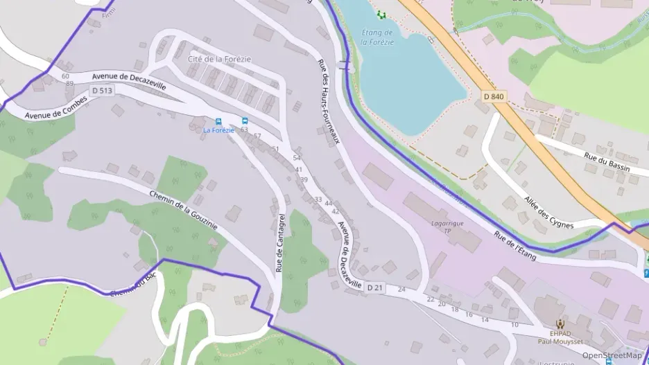 Maison 75 m² quatre pièces à vendre à Firmi Maison 75 m² quatre pièces à vendre à Firmi