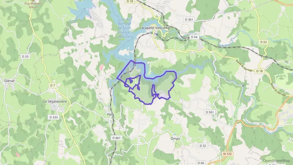 Maison 128 m² quatre pièces à vendre à Le Rouget-Pers