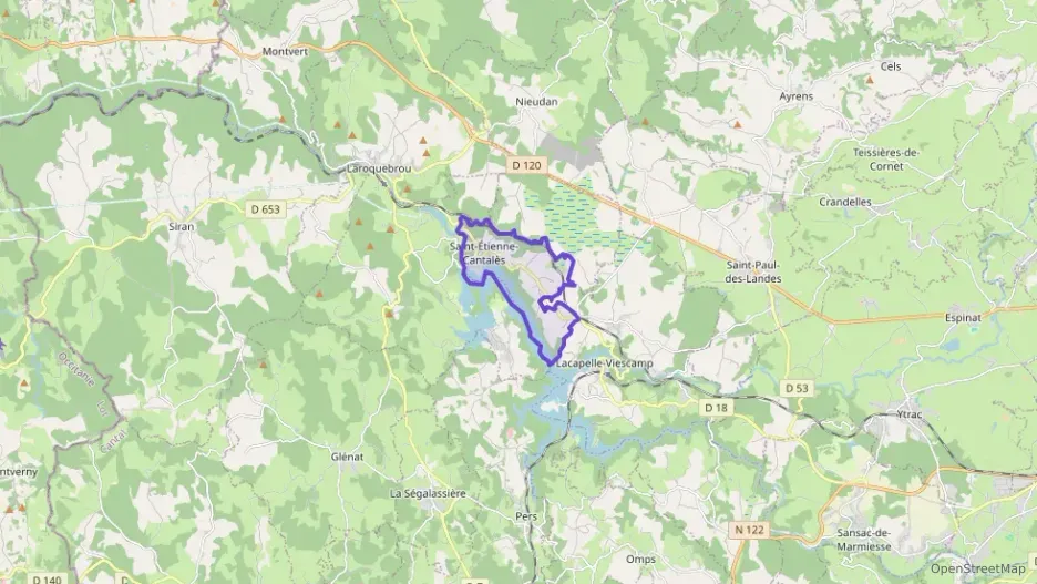 Maison 112 m² quatre pièces à vendre à Saint-Étienne-Cantalès