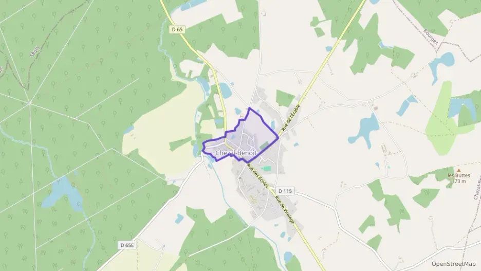 Maison 70 m² trois pièces à vendre à Chezal-Benoît Maison 70 m² trois pièces à vendre à Chezal-Benoît