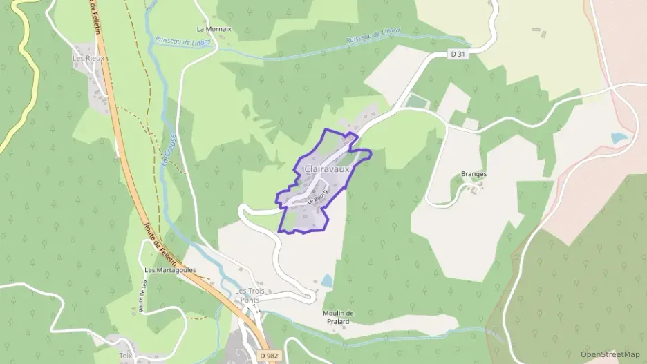 Maison 105 m² cinq pièces à vendre à Clairavaux Maison 105 m² cinq pièces à vendre à Clairavaux