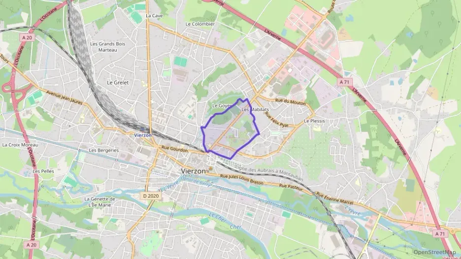 Maison 81 m² quatre pièces à vendre à Vierzon Maison 81 m² quatre pièces à vendre à Vierzon