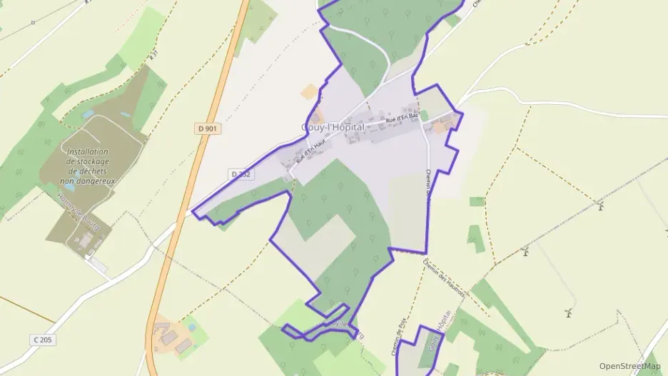 Maison 130 m² quatre pièces à vendre à Hornoy-le-Bourg Maison 130 m² quatre pièces à vendre à Hornoy-le-Bourg