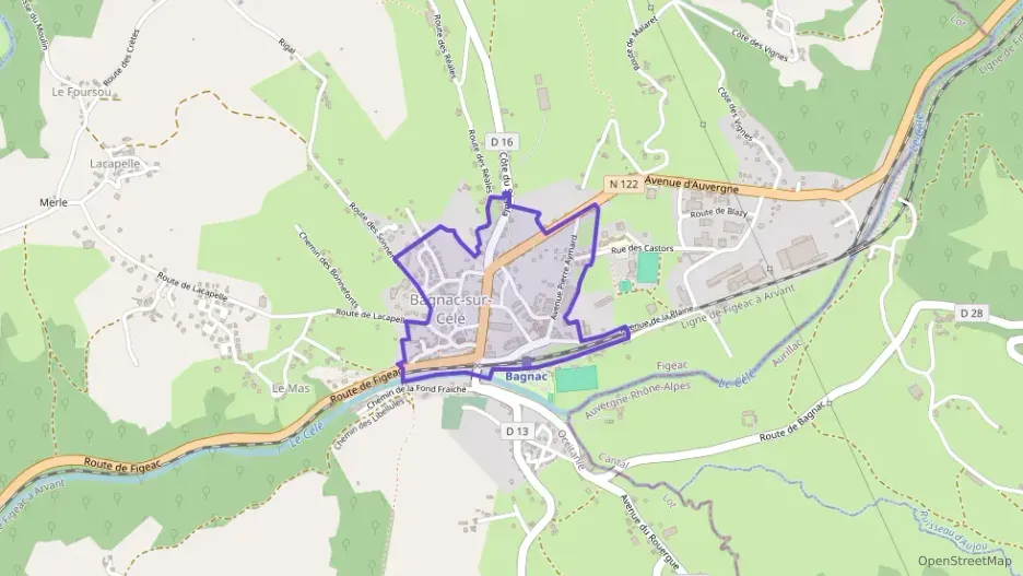 Maison 250 m² sept pièces à vendre à Bagnac-sur-Célé