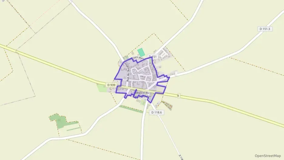 Maison 105 m² quatre pièces à vendre à Gouillons Maison 105 m² quatre pièces à vendre à Gouillons