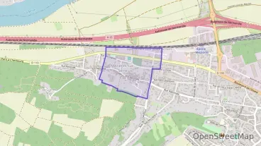 Maison 200 m² cinq pièces à vendre à Mézières-sur-Seine