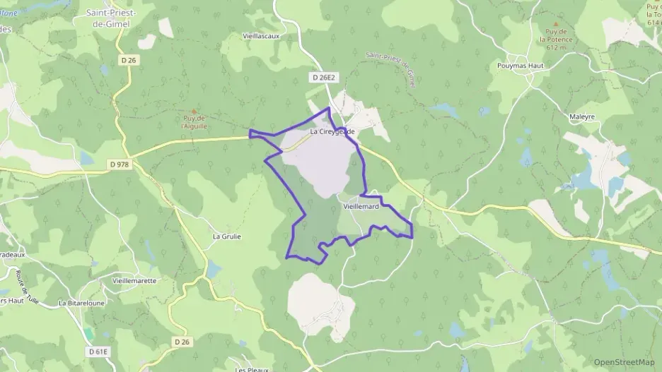 Maison 80 m² trois pièces à vendre à Saint-Martial-de-Gimel Maison 80 m² trois pièces à vendre à Saint-Martial-de-Gimel