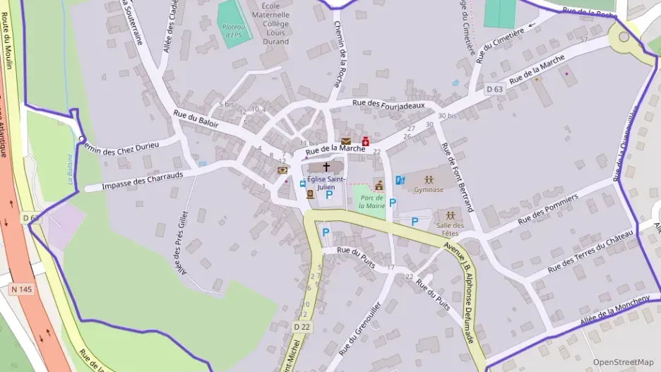 Maison 79 m² quatre pièces à vendre à Saint-Vaury Maison 79 m² quatre pièces à vendre à Saint-Vaury