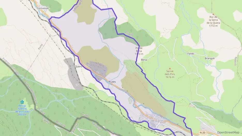 Maison 144 m² cinq pièces à vendre à Latour-de-Carol Maison 144 m² cinq pièces à vendre à Latour-de-Carol