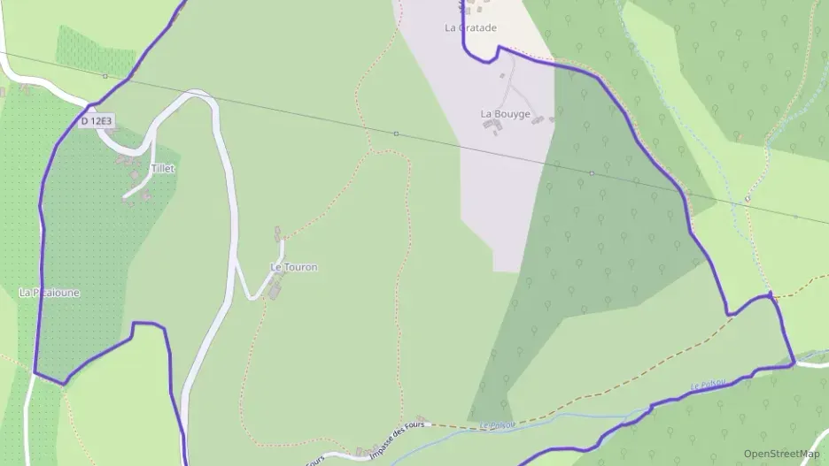 Maison 80 m² cinq pièces à vendre à Queyssac-les-Vignes Maison 80 m² cinq pièces à vendre à Queyssac-les-Vignes